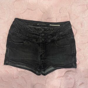 Lovesick High Waisted Skinny Women's Black Denim Shorts Size 11